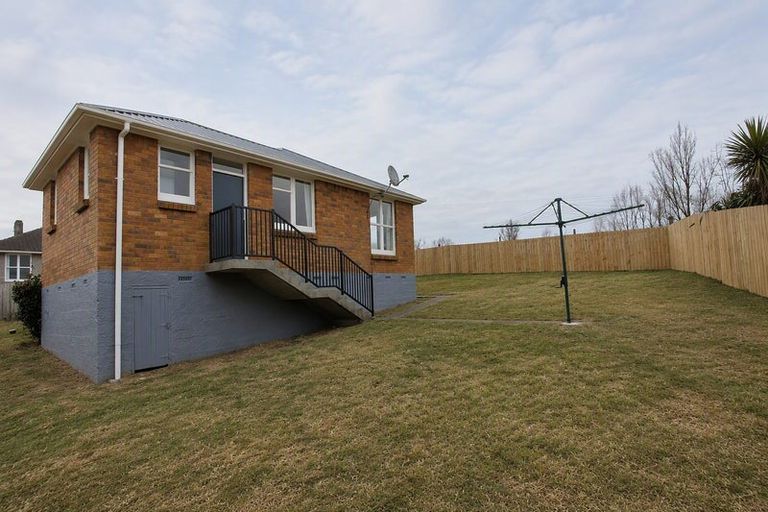 Photo of property in 1/13 Rangiora Crescent, Wairakei, Taupo, 3332