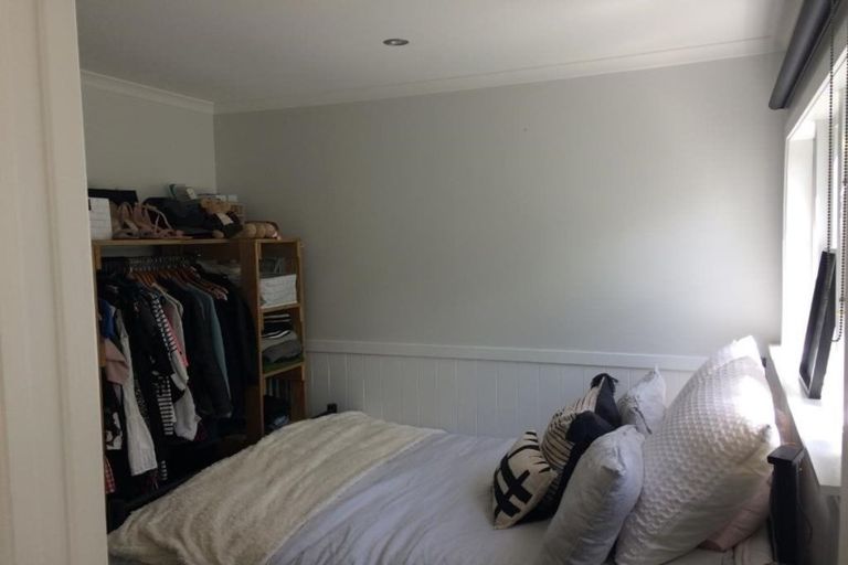 Photo of property in 19 Rothsay Road, Ngaio, Wellington, 6035