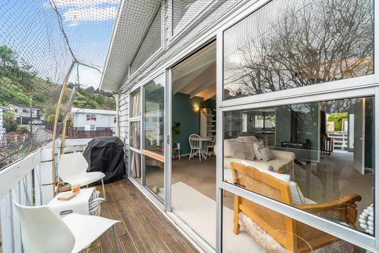 Photo of property in 6 Spey Place, Papakowhai, Porirua, 5024