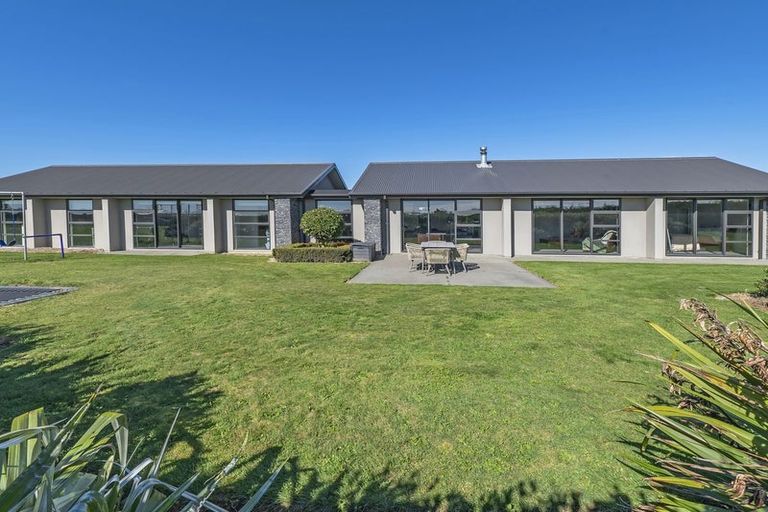 Photo of property in 74 Crozier Drive, Kirwee, Darfield, 7571