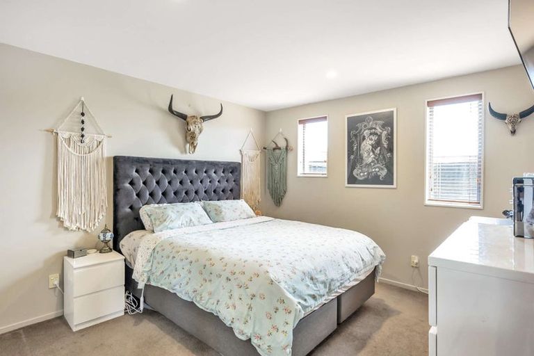 Photo of property in 30 Coates Street, Westport, 7825