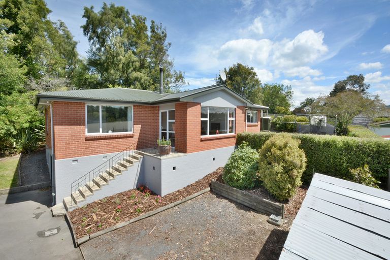 Photo of property in 3 Benfell Street, Green Island, Dunedin, 9018
