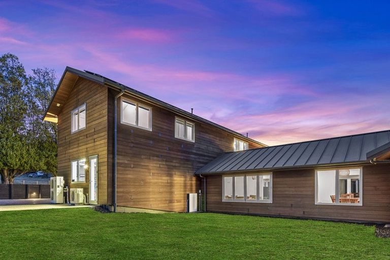 Photo of property in 80 Okura River Road, Okura, Albany, 0792