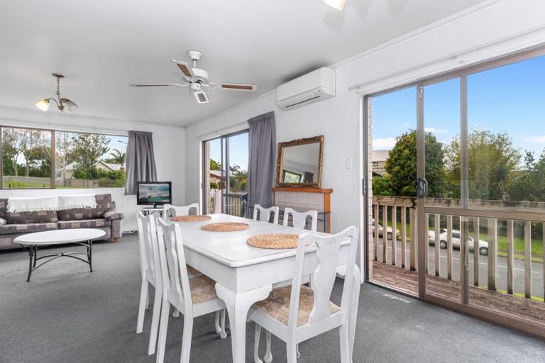 Photo of property in 18 James Cook Drive, Welcome Bay, Tauranga, 3112