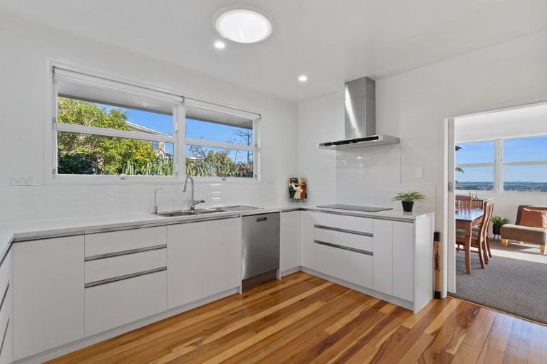 Photo of property in 21 Brooke Road, Red Hill, Papakura, 2110