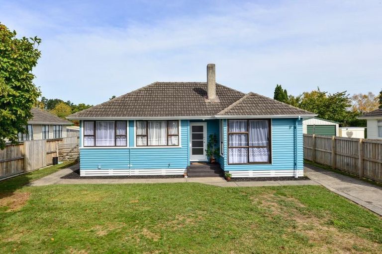 Photo of property in 40 Montgomery Crescent, Bader, Hamilton, 3206