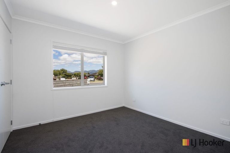 Photo of property in 38 Noble Johnston Drive, Katikati, 3129