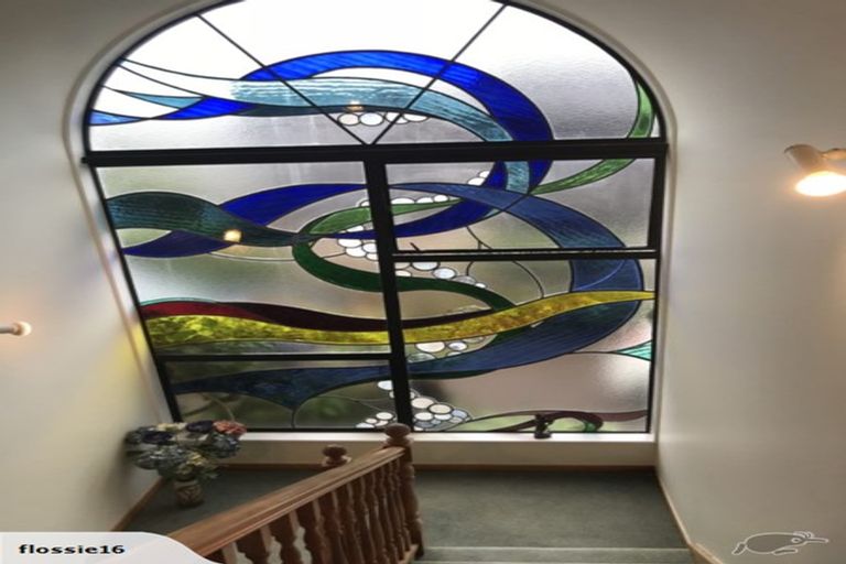 Photo of property in 3/2 Dallinghoe Crescent, Milford, Auckland, 0620