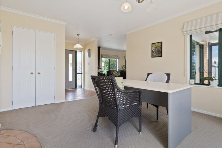 Photo of property in 17 Grosvenor Place, Katikati, 3129