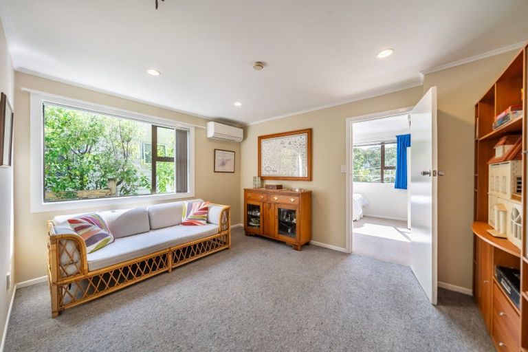 Photo of property in 9 Chichester Drive, Pinehaven, Upper Hutt, 5019