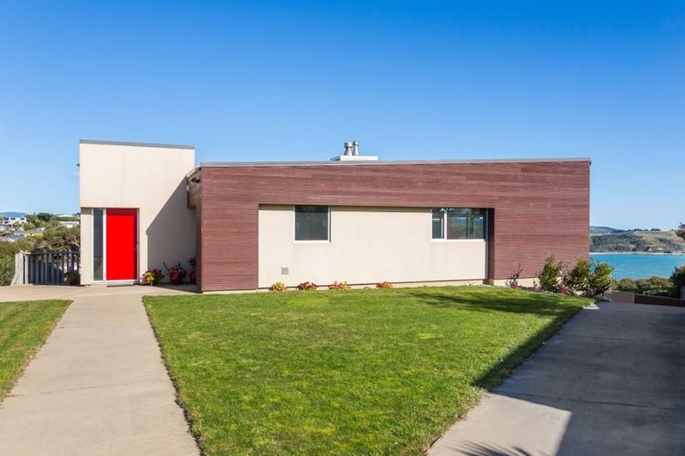 Photo of property in 9 Lily Close, Camborne, Porirua, 5026