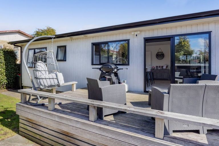 Photo of property in 14 Mahoe Street, Inglewood, 4330