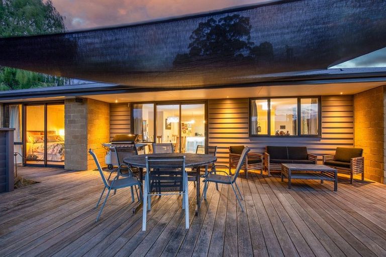 Photo of property in 22 Young Lane, Clyde, Alexandra, 9391