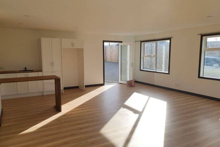 Photo of property in 9a Cheshire Street, Cannons Creek, Porirua, 5024