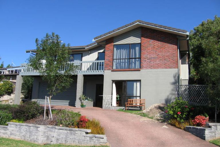 Photo of property in 34 Lingham Crescent, Torbay, Auckland, 0630