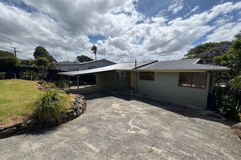 Photo of property in 16 Handforth Street, Onerahi, Whangarei, 0110
