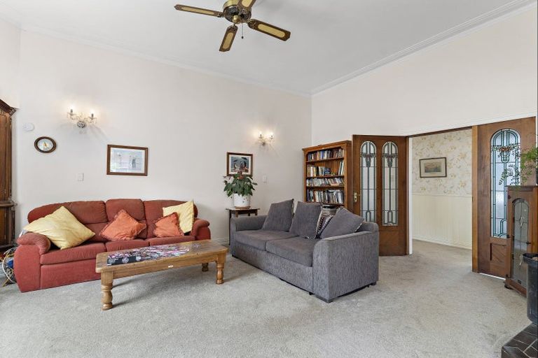 Photo of property in 206 Main Street, Greytown, 5712