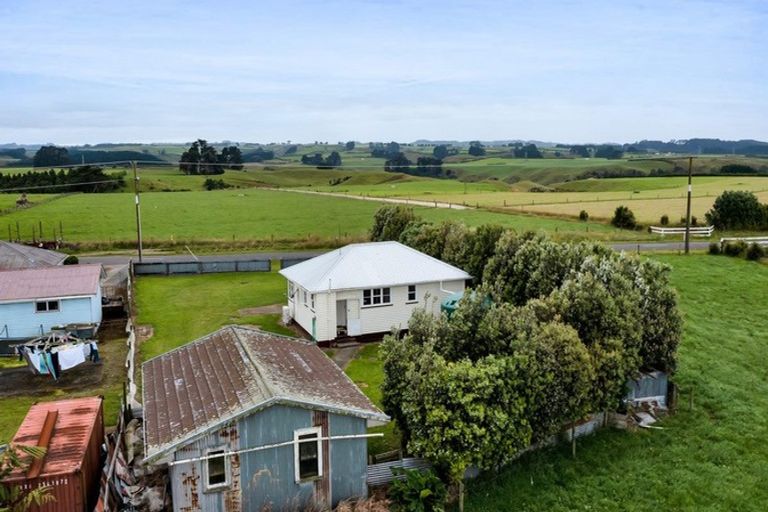 Photo of property in 505 Meremere Road, Ohangai, Hawera, 4672