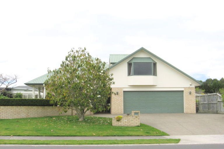 Photo of property in 32 Castlewold Drive, Bethlehem, Tauranga, 3110