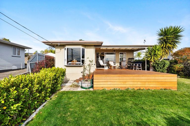 Photo of property in 35 Given Street, Havelock North, 4130