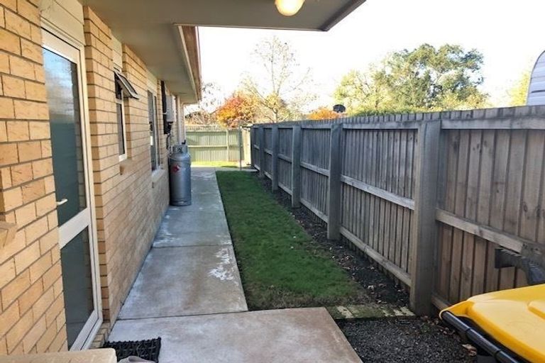 Photo of property in 27 Becmead Drive, Harewood, Christchurch, 8051