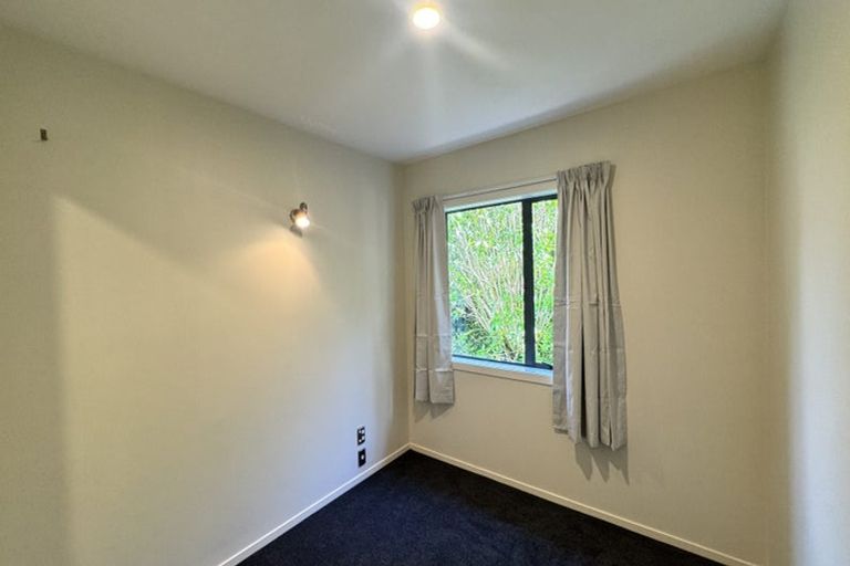 Photo of property in 4/35 John Court Street, Birkenhead, Auckland, 0626