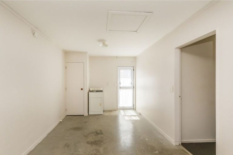Photo of property in 3/61 Main Road, Titahi Bay, Porirua, 5022