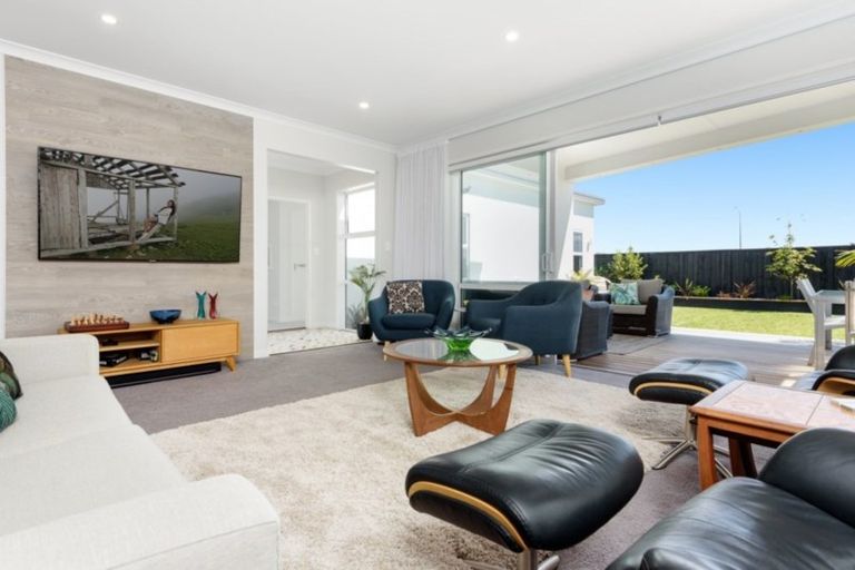 Photo of property in 126 Coast Boulevard, Papamoa Beach, Papamoa, 3118