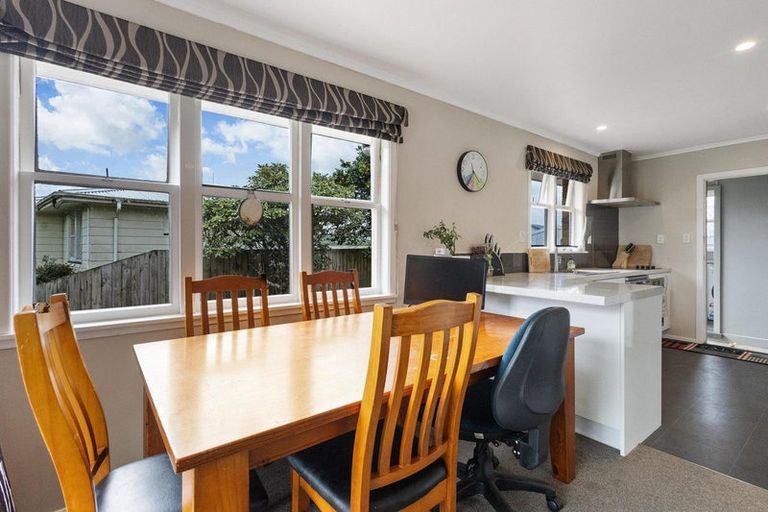 Photo of property in 236 Warburton Crescent, Te Awamutu, 3800