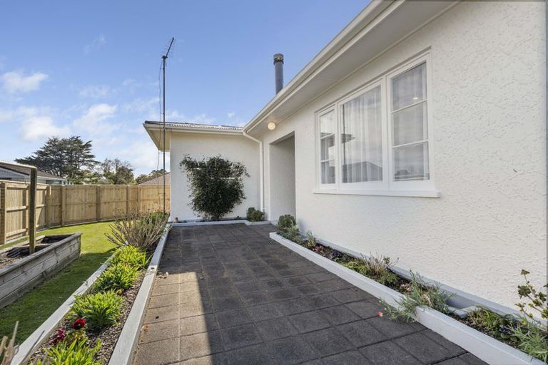 Photo of property in 223 Huatoki Street, Upper Vogeltown, New Plymouth, 4310