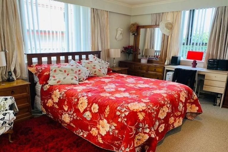 Photo of property in 21 Eton Street, Taradale, Napier, 4112