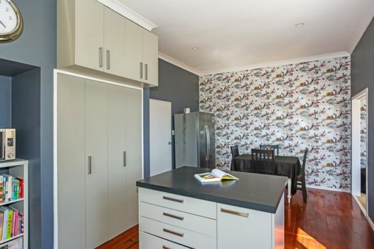 Photo of property in 295 Settlement Road, Puni, Pukekohe, 2678