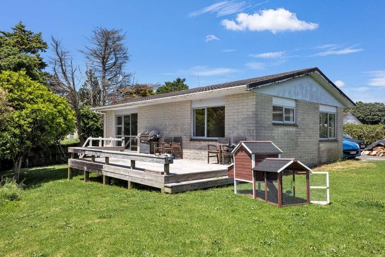 Photo of property in 15b Miro Street, Merrilands, New Plymouth, 4312