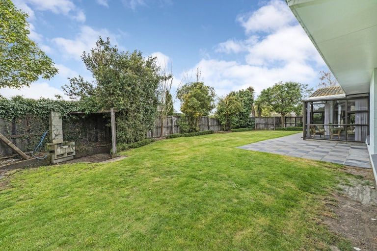 Photo of property in 14 Taiaroa Place, Southbridge, 7602