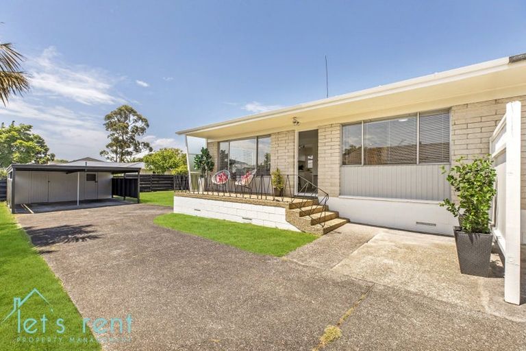 Photo of property in 2/25 Pinedale Place, Henderson, Auckland, 0610