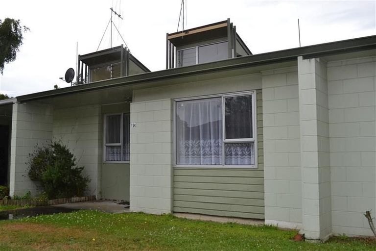 Photo of property in 19c Churchill Avenue, Hokowhitu, Palmerston North, 4410