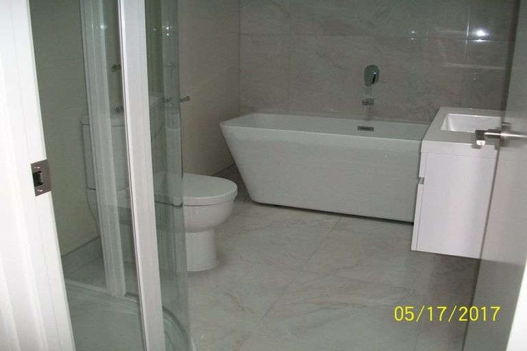 Photo of property in 330c Royal Road, Massey, Auckland, 0614