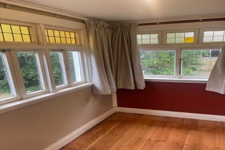 Photo of property in 110 Tutere Street, Waikanae Beach, Waikanae, 5036