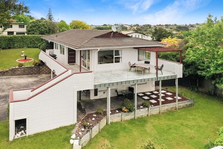Photo of property in 34 Danbury Drive, Torbay, Auckland, 0630