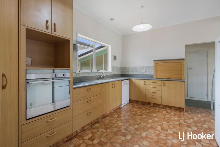 Photo of property in 24 Leo Street, Waihi Beach, 3611