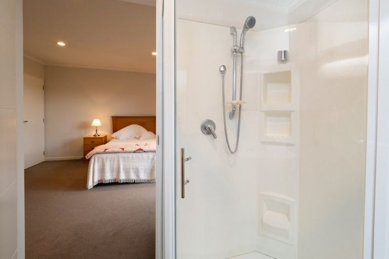 Photo of property in 21 Oxford Street, Hampstead, Ashburton, 7700