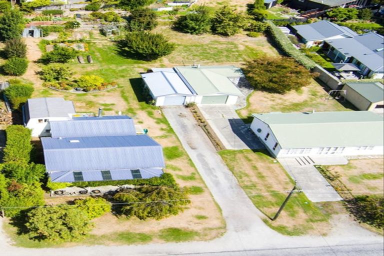 Photo of property in 16 Caernarvon Street, Arrowtown, 9302