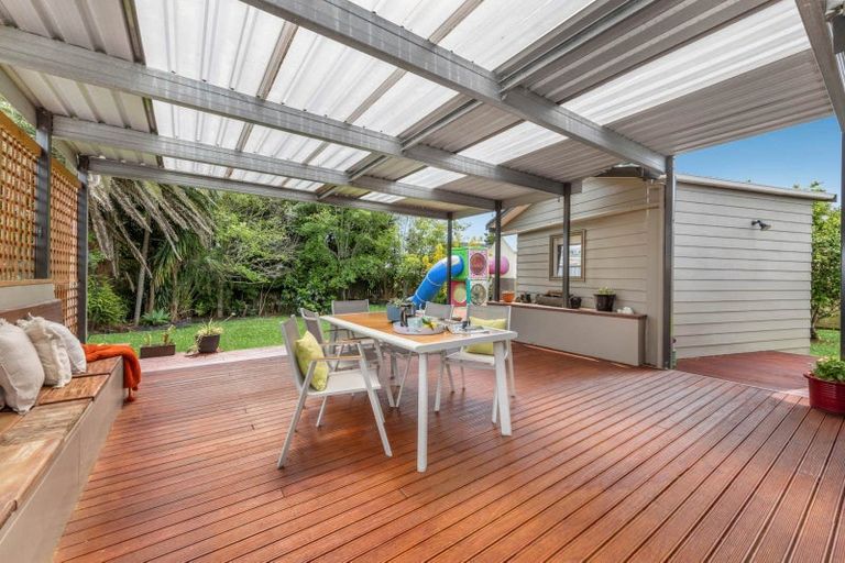 Photo of property in 10 Fourth View Avenue, Beachlands, Auckland, 2018