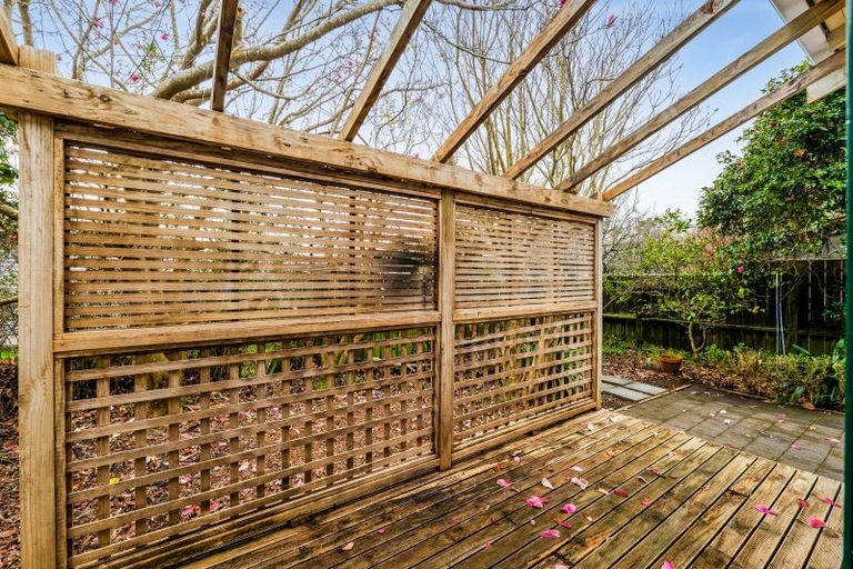 Photo of property in 13 Rennell Street, Frankleigh Park, New Plymouth, 4310