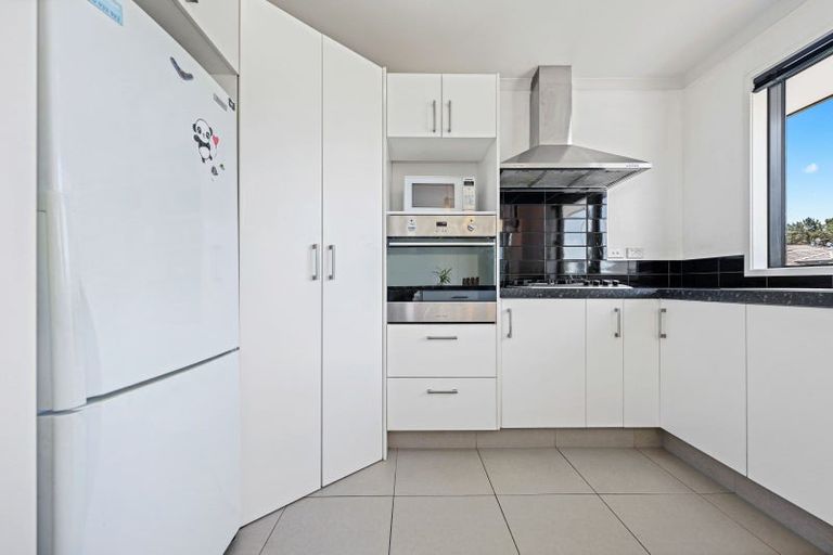 Photo of property in 44 Edgeview Crescent, Fitzroy, Hamilton, 3206