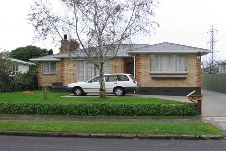 Photo of property in 9 Pandora Place, Pakuranga, Auckland, 2010