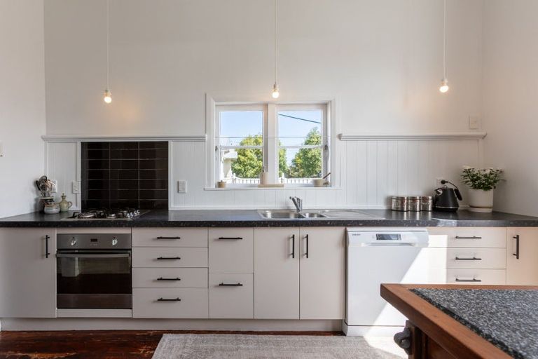 Photo of property in 8 York Street, Dannevirke, 4930