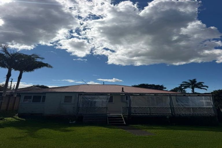Photo of property in 3/23 Tane Street, New Lynn, Auckland, 0600