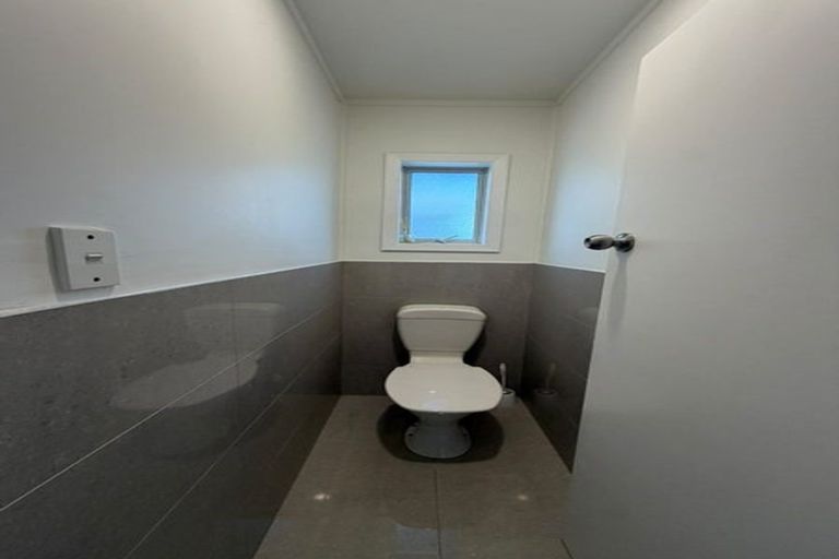 Photo of property in 3/23 Tane Street, New Lynn, Auckland, 0600