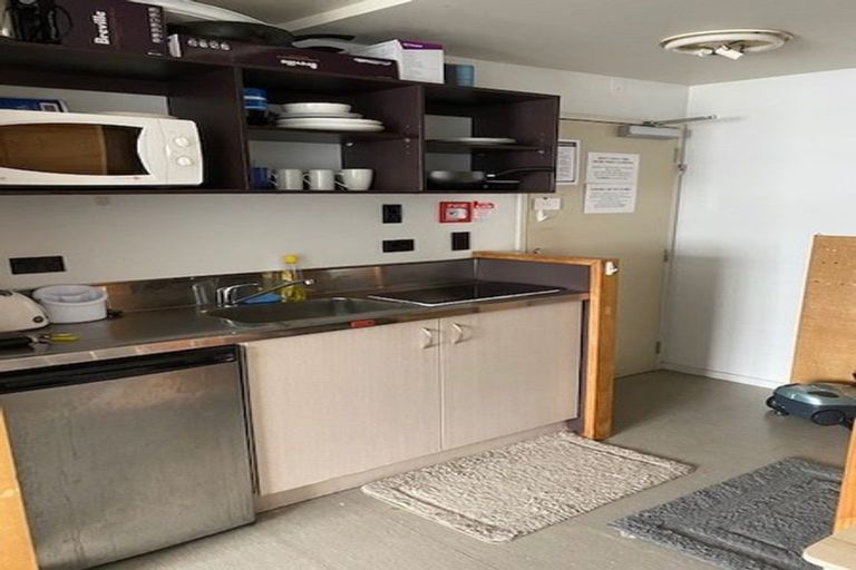 Photo of property in Martin Square Apartments, 412/20 Martin Square, Te Aro, Wellington, 6011